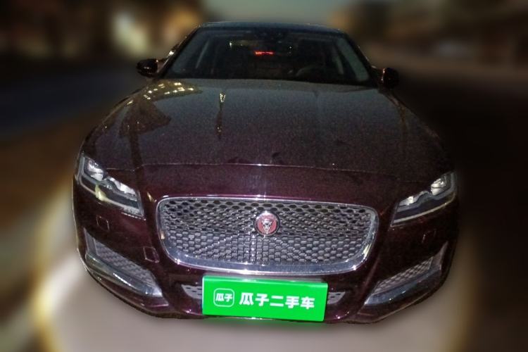 Used Jaguar XFL 2018 XFL 2.0T 250 PS Luxury Edition Front