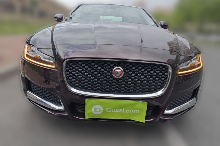 Used Jaguar XFL 2018 XFL 2.0T 250 PS Luxury Edition Front