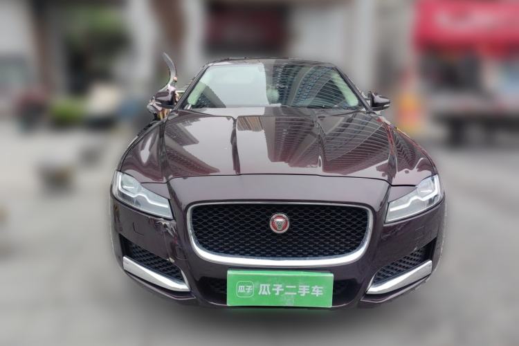 Used Jaguar XFL 2018 XFL 2.0T 250 PS Luxury Edition Front