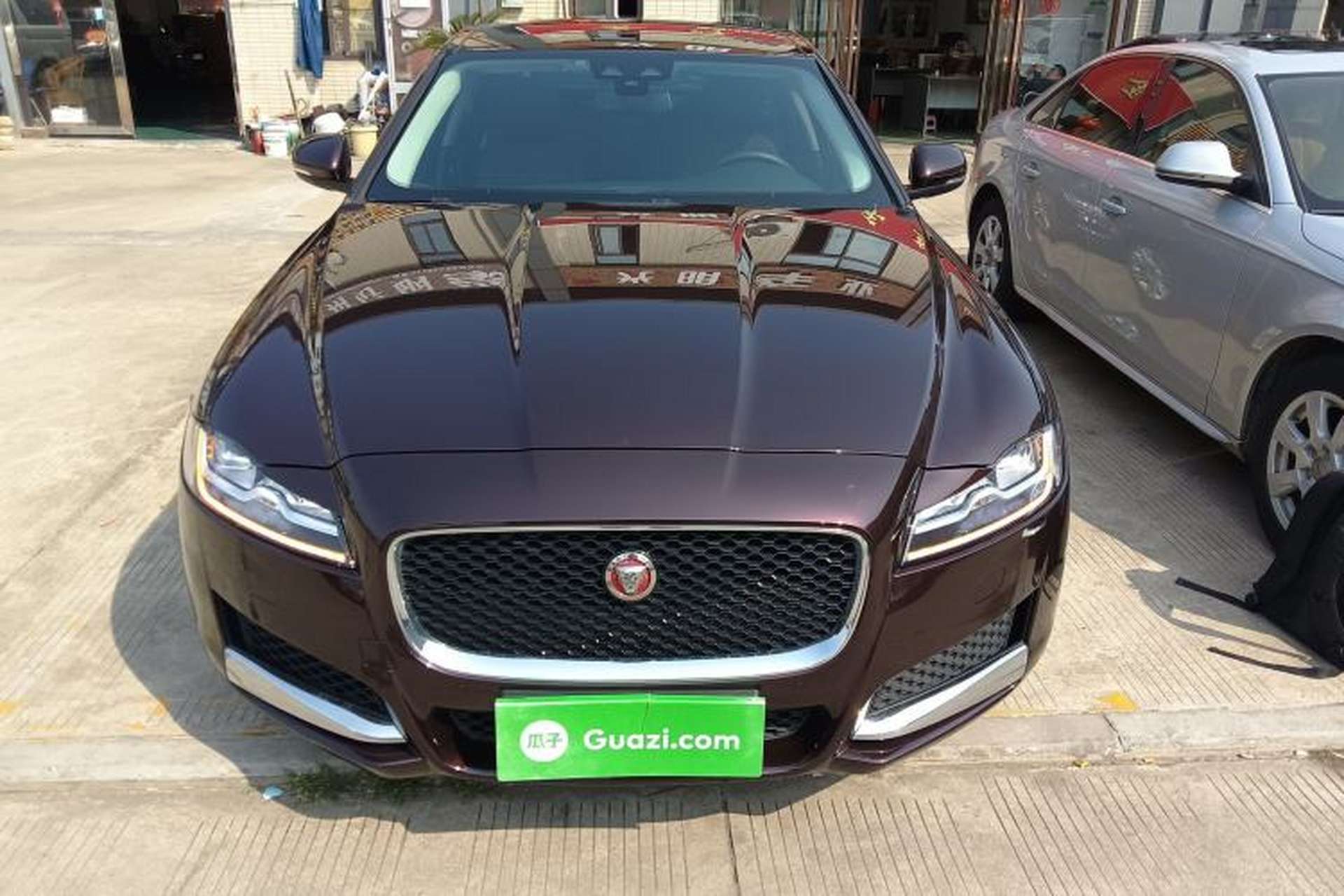 Used Jaguar XFL 2018 XFL 2.0T 250 PS Luxury Edition Front