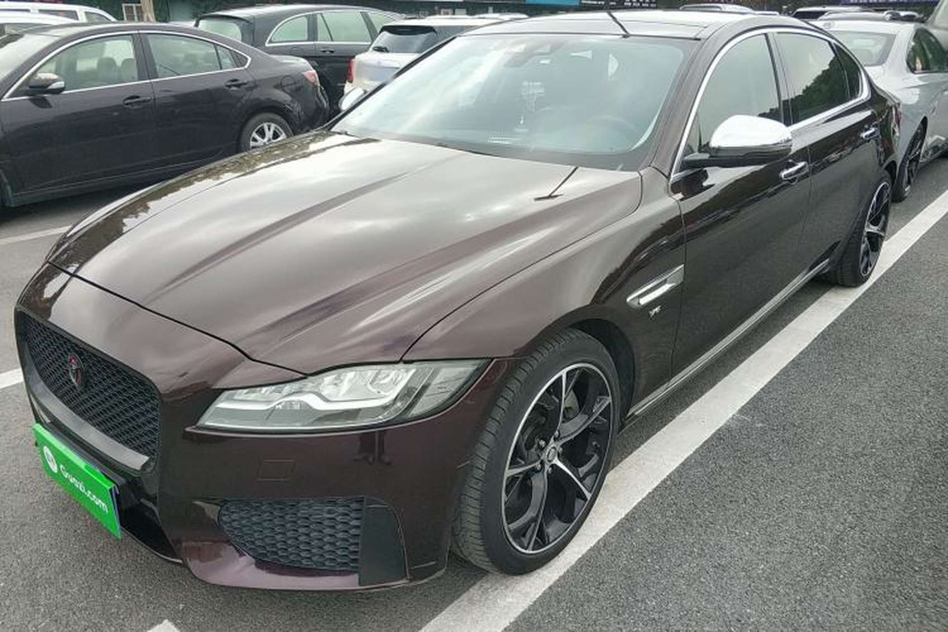 Used Jaguar XFL 2018 XFL 3.0 SC 340 PS Luxury Edition Front Left 45 Deg