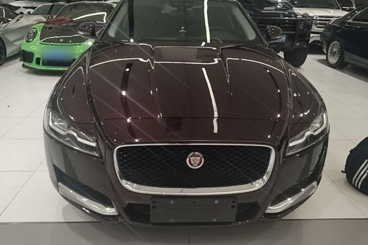 Used Jaguar XFL 2018 XFL 2.0T 250 PS Luxury Edition Front