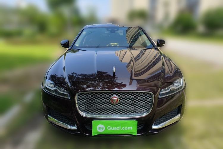 Used Jaguar XFL 2018 XFL 2.0T 250 PS Premium Edition Front