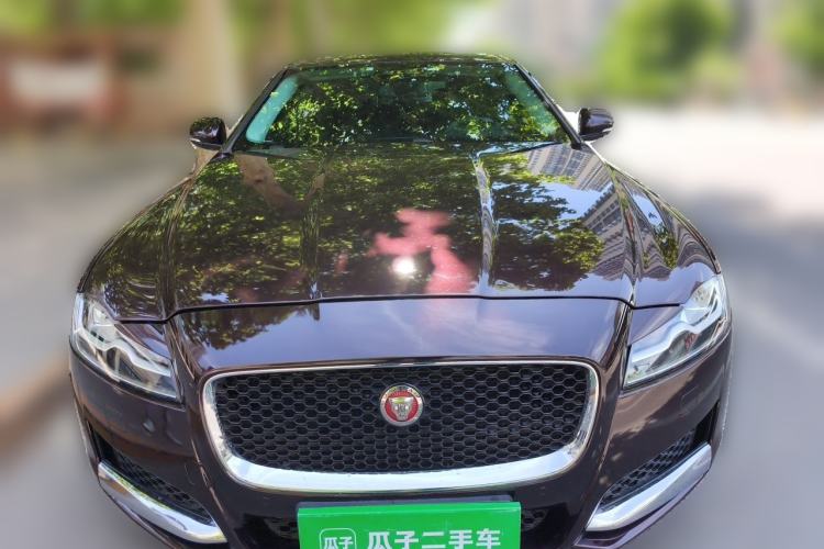 Used Jaguar XFL 2018 XFL 2.0T 250 PS Luxury Edition Front