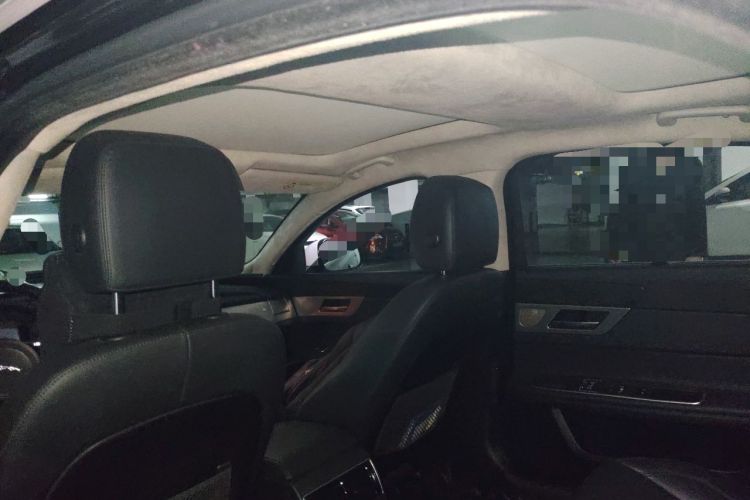 Used Jaguar XFL 2018 XFL 2.0T 250 PS Luxury Edition Headliner