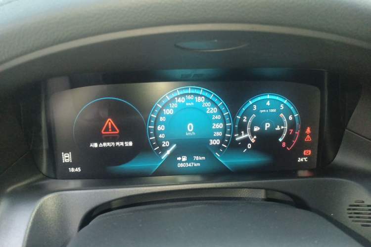 Used Jaguar XFL 2018 XFL 2.0T 250 PS Luxury Edition Instrument Cluster