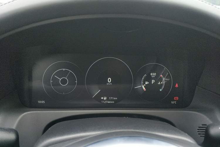 Used Jaguar XFL 2018 XFL 3.0 SC 340 PS Luxury Edition Instrument Cluster