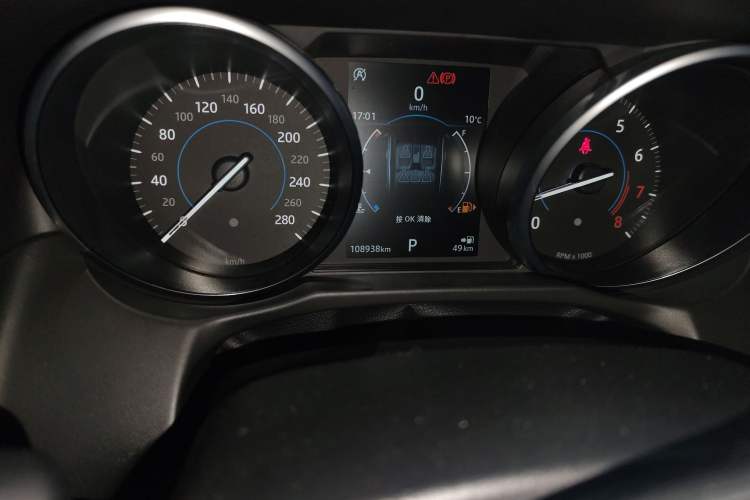 Used Jaguar XFL 2018 XFL 2.0T 200PS Elite Edition Instrument Cluster