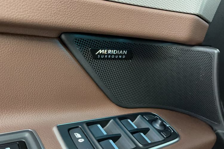 Used Jaguar XFL 2018 XFL 2.0T 250 PS Luxury Edition Interior 3