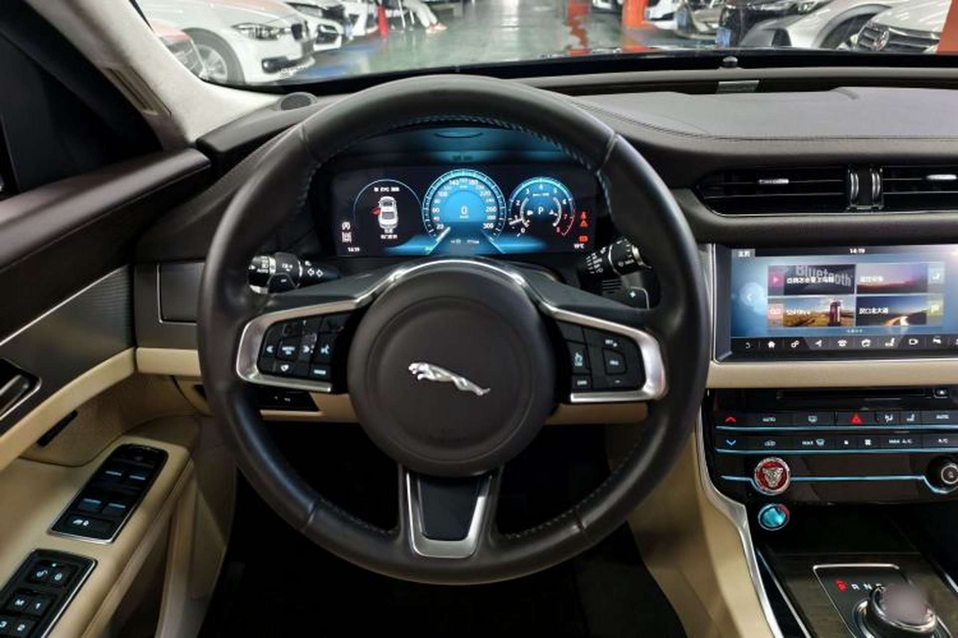 Used Jaguar XFL 2018 XFL 2.0T 250 PS Luxury Edition Interior 7