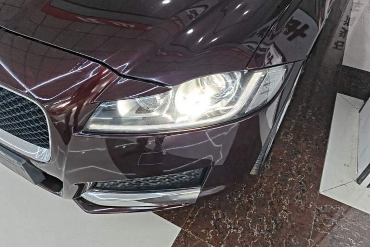 Used Jaguar XFL 2018 XFL 2.0T 200PS Elite Edition Left Front Headlight