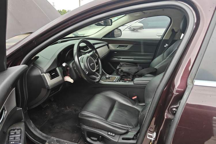 Used Jaguar XFL 2018 XFL 2.0T 200PS Elite Edition Left Front Seat