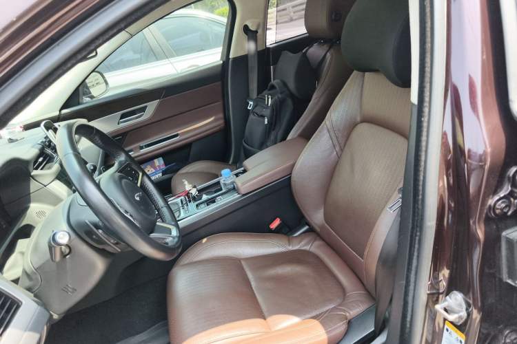 Used Jaguar XFL 2018 XFL 2.0T 250 PS Premium Edition Left Front Seat