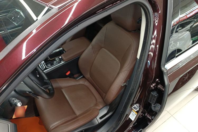 Used Jaguar XFL 2018 XFL 2.0T 250 PS Luxury Edition Left Front Seat