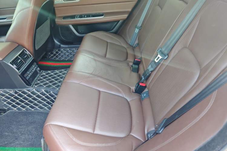 Used Jaguar XFL 2018 XFL 2.0T 250 PS Luxury Edition Left Rear Seat