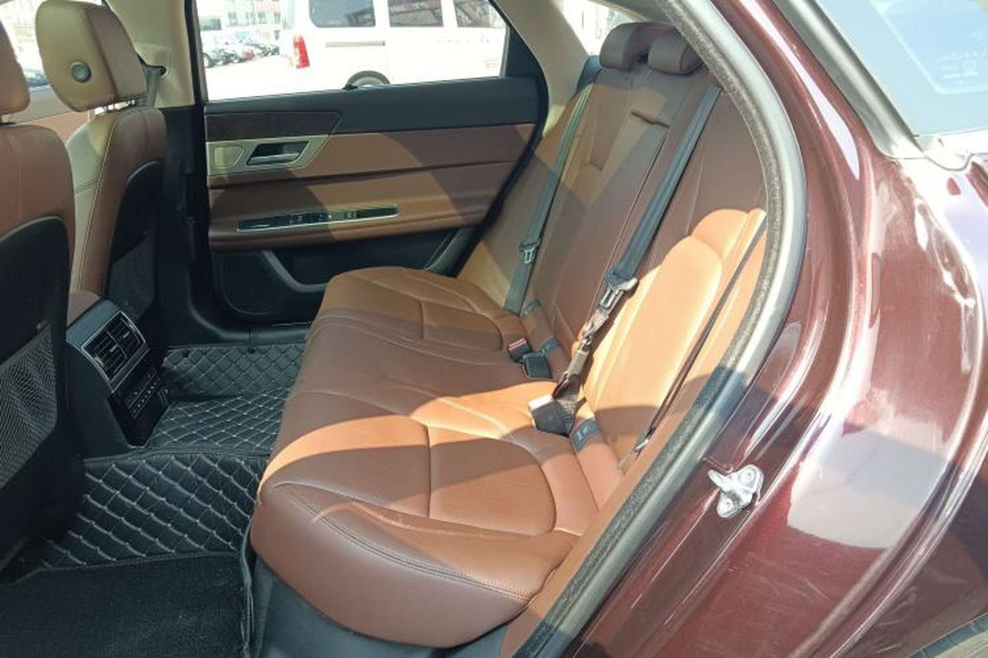 Used Jaguar XFL 2018 XFL 2.0T 250 PS Luxury Edition Left Rear Seat