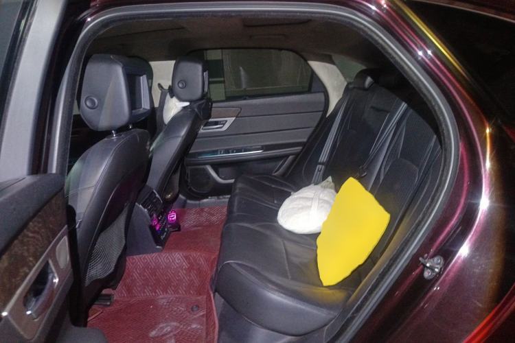 Used Jaguar XFL 2018 XFL 2.0T 250 PS Premium Edition Left Rear Seat