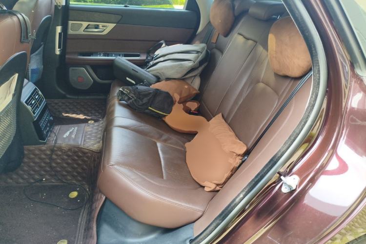Used Jaguar XFL 2018 XFL 2.0T 250 PS Premium Edition Left Rear Seat
