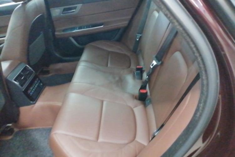 Used Jaguar XFL 2018 XFL 2.0T 250 PS Luxury Edition Left Rear Seat