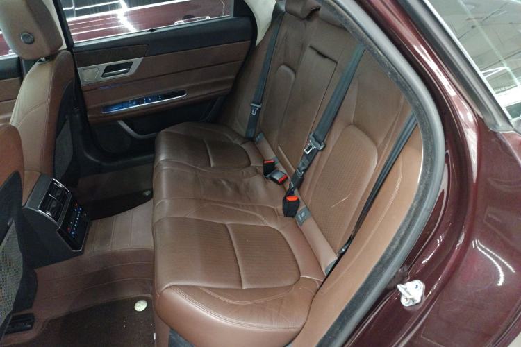 Used Jaguar XFL 2018 XFL 2.0T 250 PS Luxury Edition Left Rear Seat