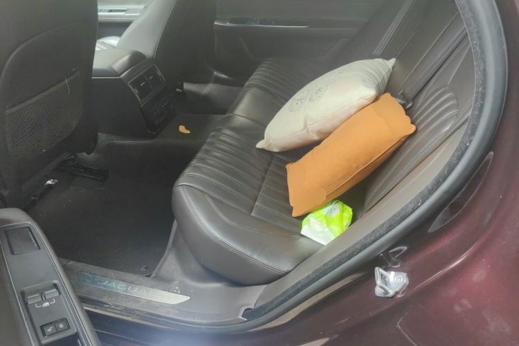 Used Jaguar XFL 2018 XFL 3.0 SC 340 PS Luxury Edition Left Rear Seat