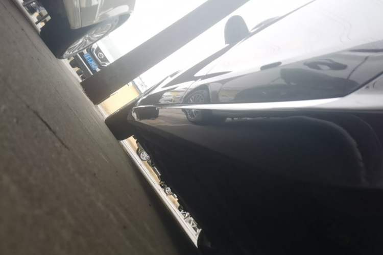 Used Jaguar XFL 2018 XFL 2.0T 250 PS Luxury Edition Left Side Sill