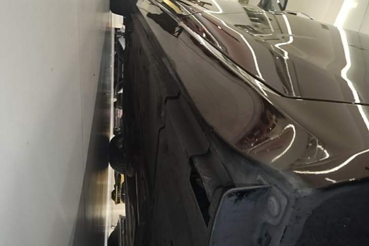 Used Jaguar XFL 2018 XFL 2.0T 250 PS Luxury Edition Left Side Sill