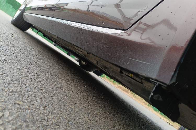 Used Jaguar XFL 2018 XFL 2.0T 200PS Elite Edition Left Side Sill