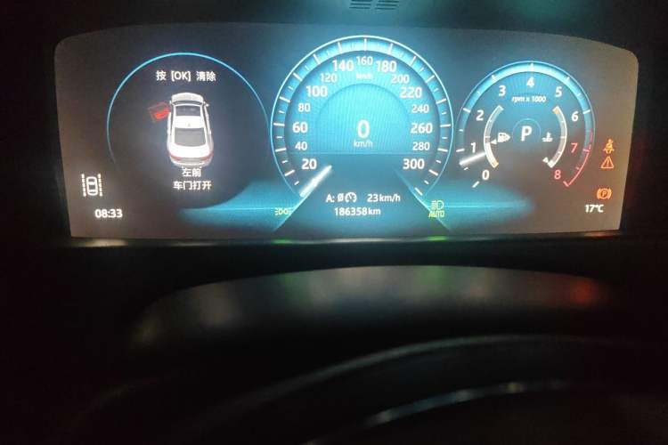 Used Jaguar XFL 2018 XFL 2.0T 250 PS Luxury Edition Odometer Close Up