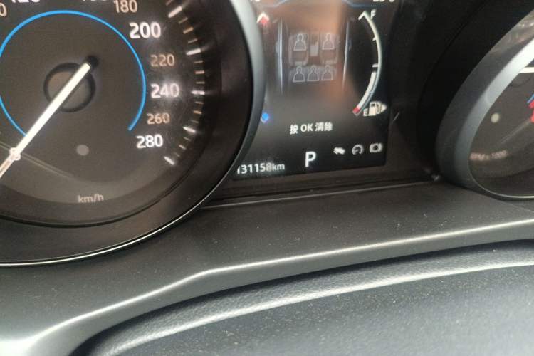 Used Jaguar XFL 2018 XFL 2.0T 200PS Elite Edition Odometer Close Up