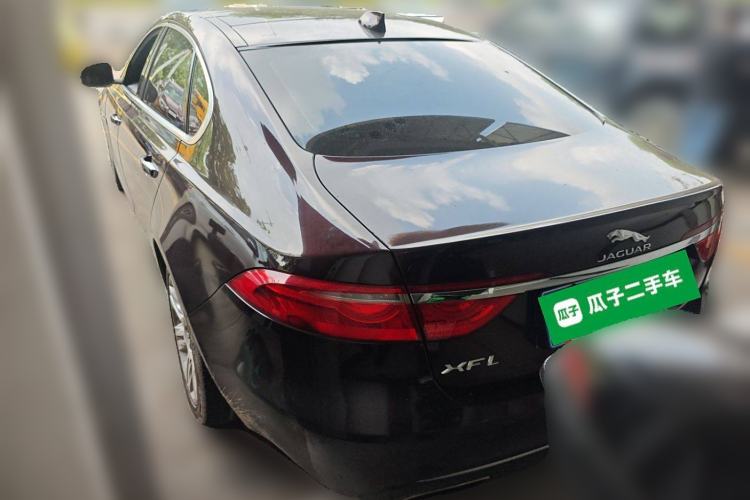 Used Jaguar XFL 2018 XFL 2.0T 250 PS Luxury Edition Rear Left 45 Deg