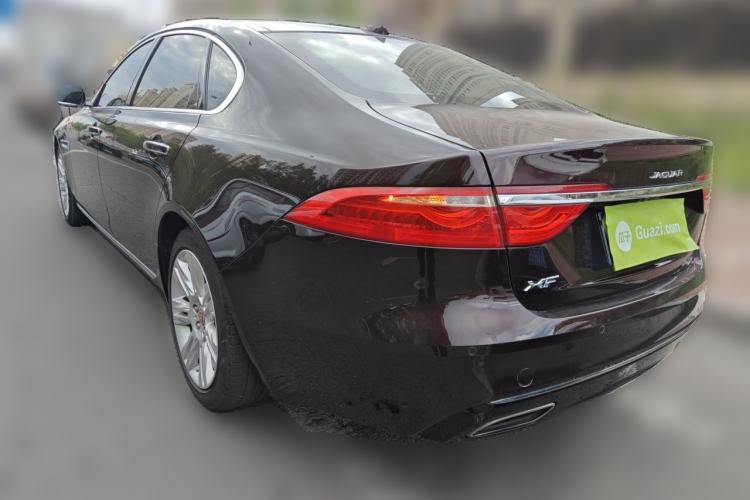 Used Jaguar XFL 2018 XFL 2.0T 250 PS Luxury Edition Rear Left 45 Deg
