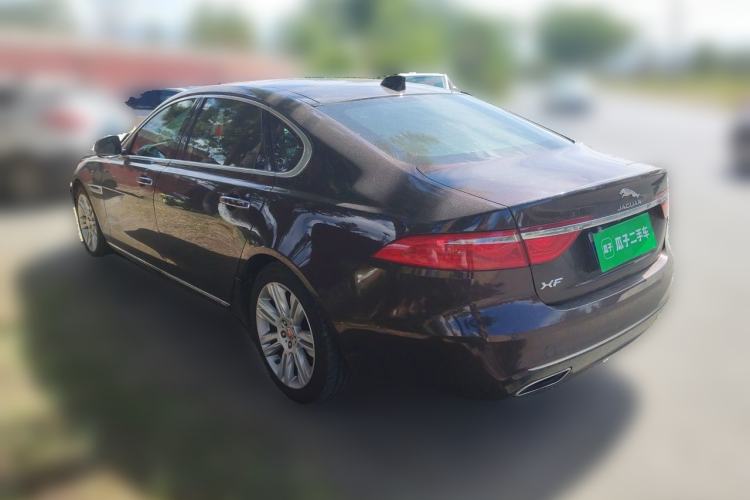 Used Jaguar XFL 2018 XFL 2.0T 250 PS Luxury Edition Rear Left 45 Deg
