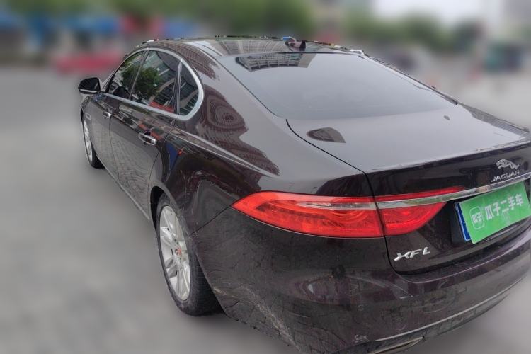 Used Jaguar XFL 2018 XFL 2.0T 250 PS Luxury Edition Rear Left 45 Deg