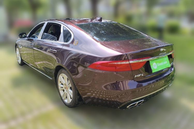 Used Jaguar XFL 2018 XFL 2.0T 250 PS Premium Edition Rear Left 45 Deg