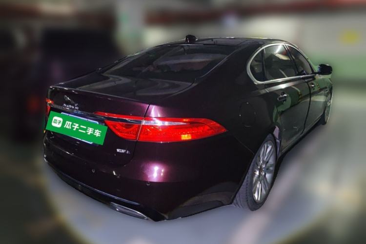 Used Jaguar XFL 2018 XFL 2.0T 250 PS Luxury Edition Rear Right 45 Deg