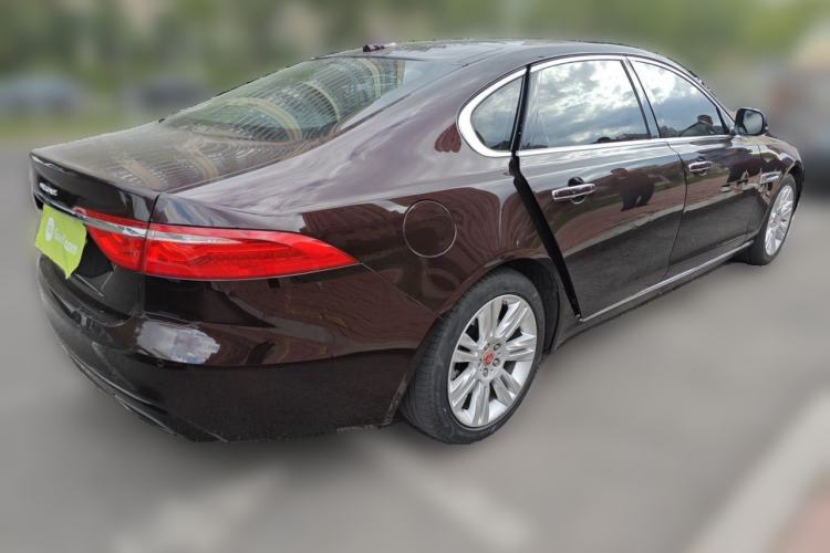 Used Jaguar XFL 2018 XFL 2.0T 250 PS Luxury Edition Rear Right 45 Deg