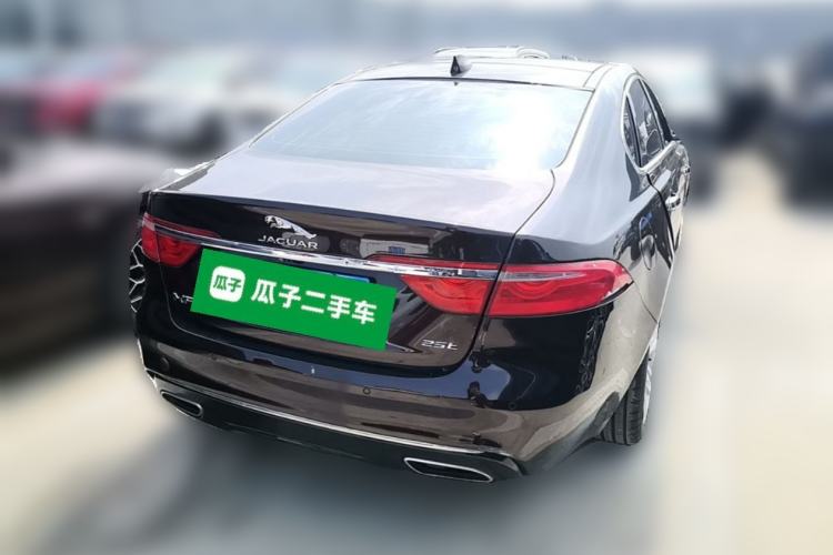 Used Jaguar XFL 2018 XFL 2.0T 250 PS Luxury Edition Rear Right 45 Deg