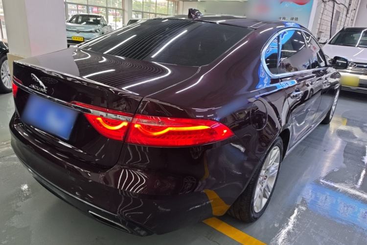 Used Jaguar XFL 2018 XFL 2.0T 250 PS Luxury Edition Rear Right 45 Deg