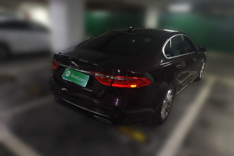 Used Jaguar XFL 2018 XFL 2.0T 250 PS Luxury Edition Rear Right 45 Deg