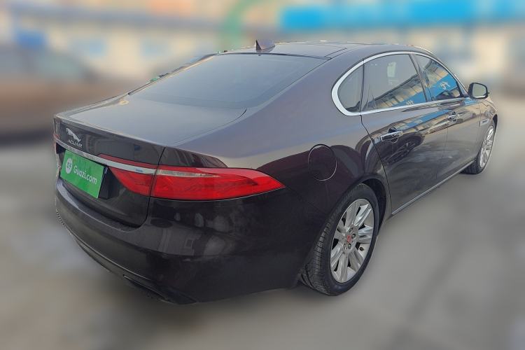 Used Jaguar XFL 2018 XFL 2.0T 250 PS Luxury Edition Rear Right 45 Deg