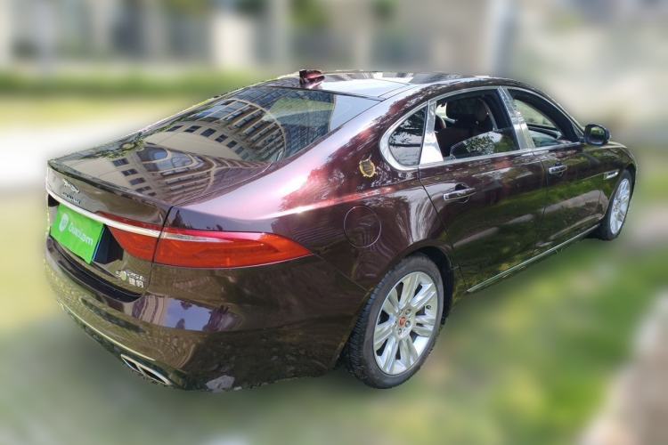 Used Jaguar XFL 2018 XFL 2.0T 250 PS Premium Edition Rear Right 45 Deg