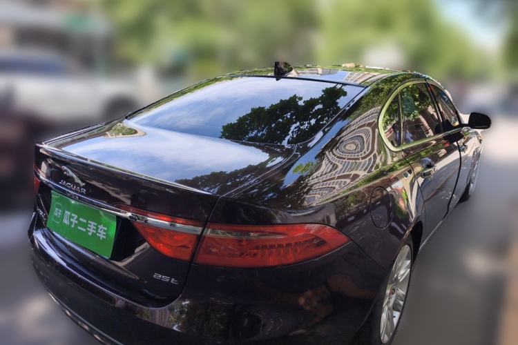 Used Jaguar XFL 2018 XFL 2.0T 250 PS Luxury Edition Rear Right 45 Deg