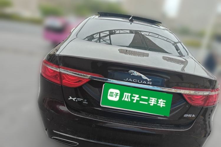Used Jaguar XFL 2018 XFL 2.0T 250 PS Luxury Edition Rear