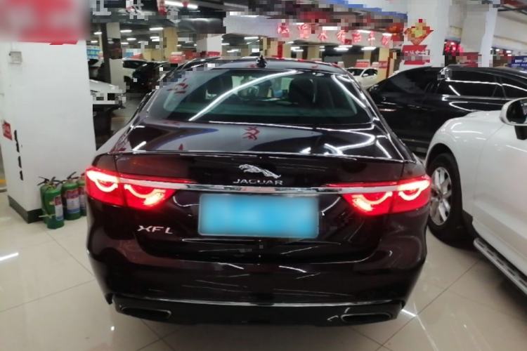 Used Jaguar XFL 2018 XFL 2.0T 250 PS Luxury Edition Rear