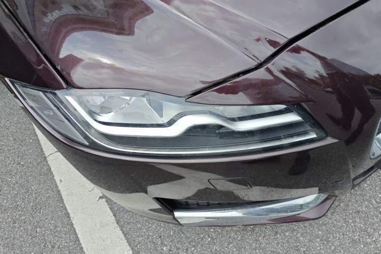 Used Jaguar XFL 2018 XFL 2.0T 250 PS Luxury Edition Right Front Headlight