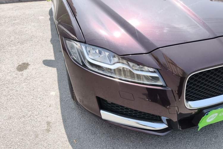 Used Jaguar XFL 2018 XFL 2.0T 250 PS Premium Edition Right Front Headlight
