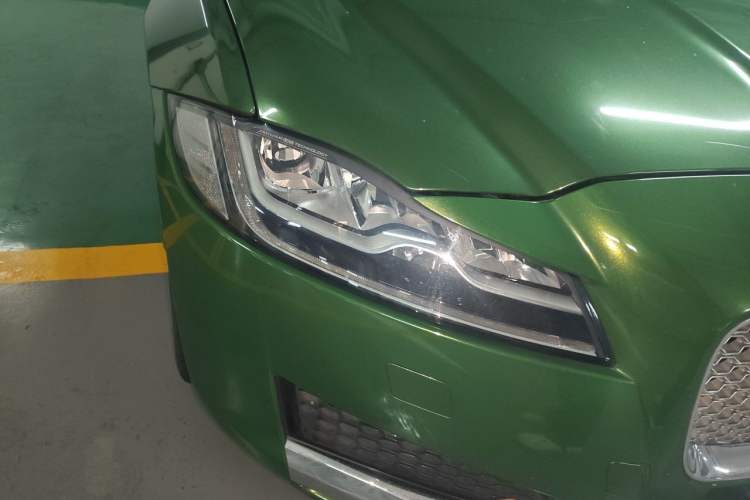 Used Jaguar XFL 2018 XFL 3.0 SC 340 PS Luxury Edition Right Front Headlight