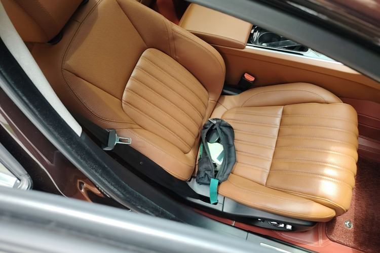 Used Jaguar XFL 2018 XFL 3.0 SC 340 PS Luxury Edition Right Front Seat