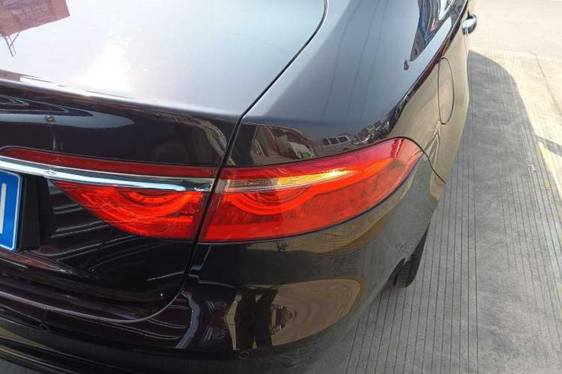 Used Jaguar XFL 2018 XFL 2.0T 250 PS Luxury Edition Right Rear Taillight